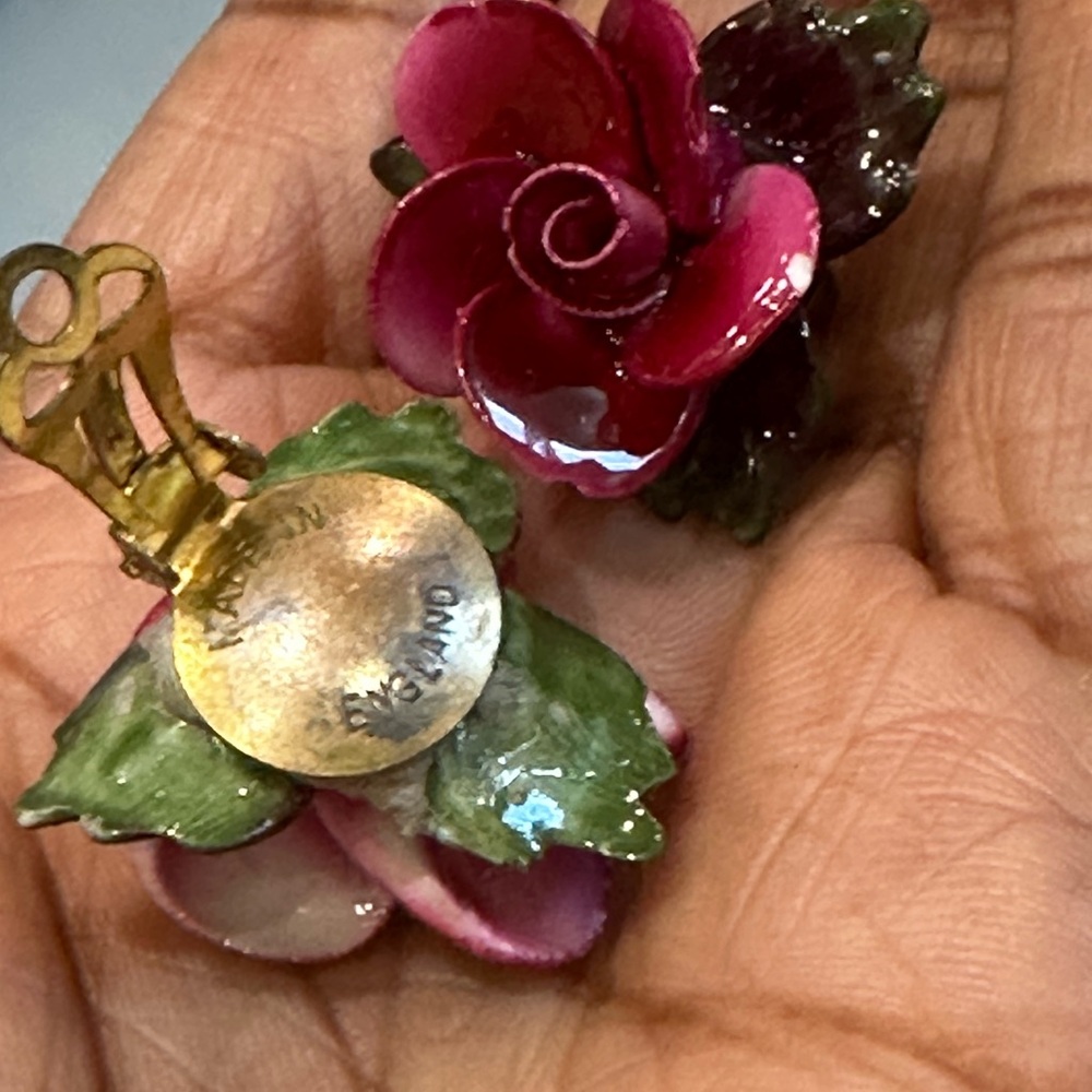 Vintage Floral Rose clip on Earrings - Pink- made in England - Picture 4 of 15